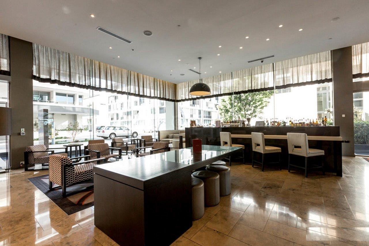 Fraser Suites Perth Esterno foto The lounge at the airport